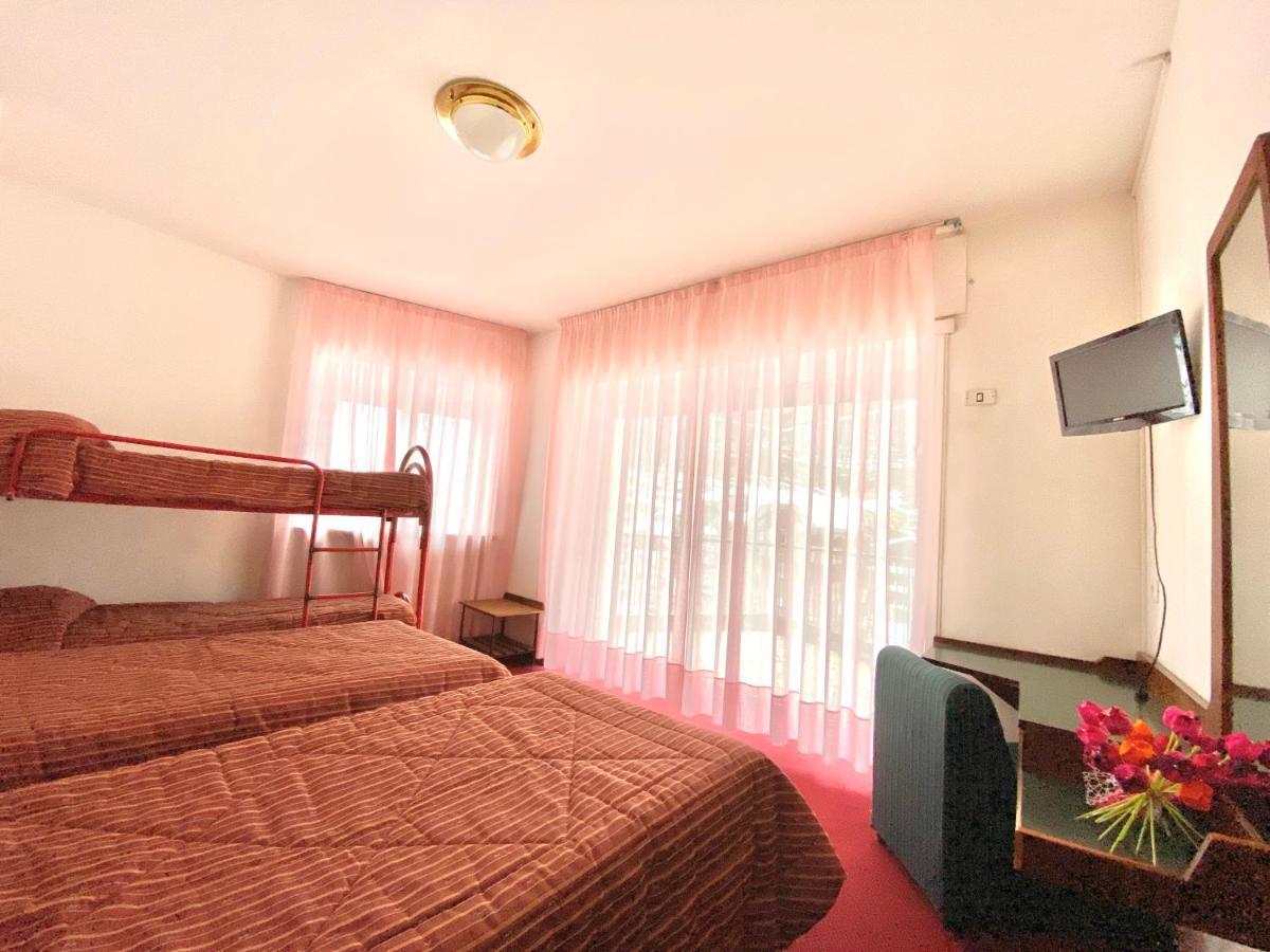 Hotel Park Bozzi 3*